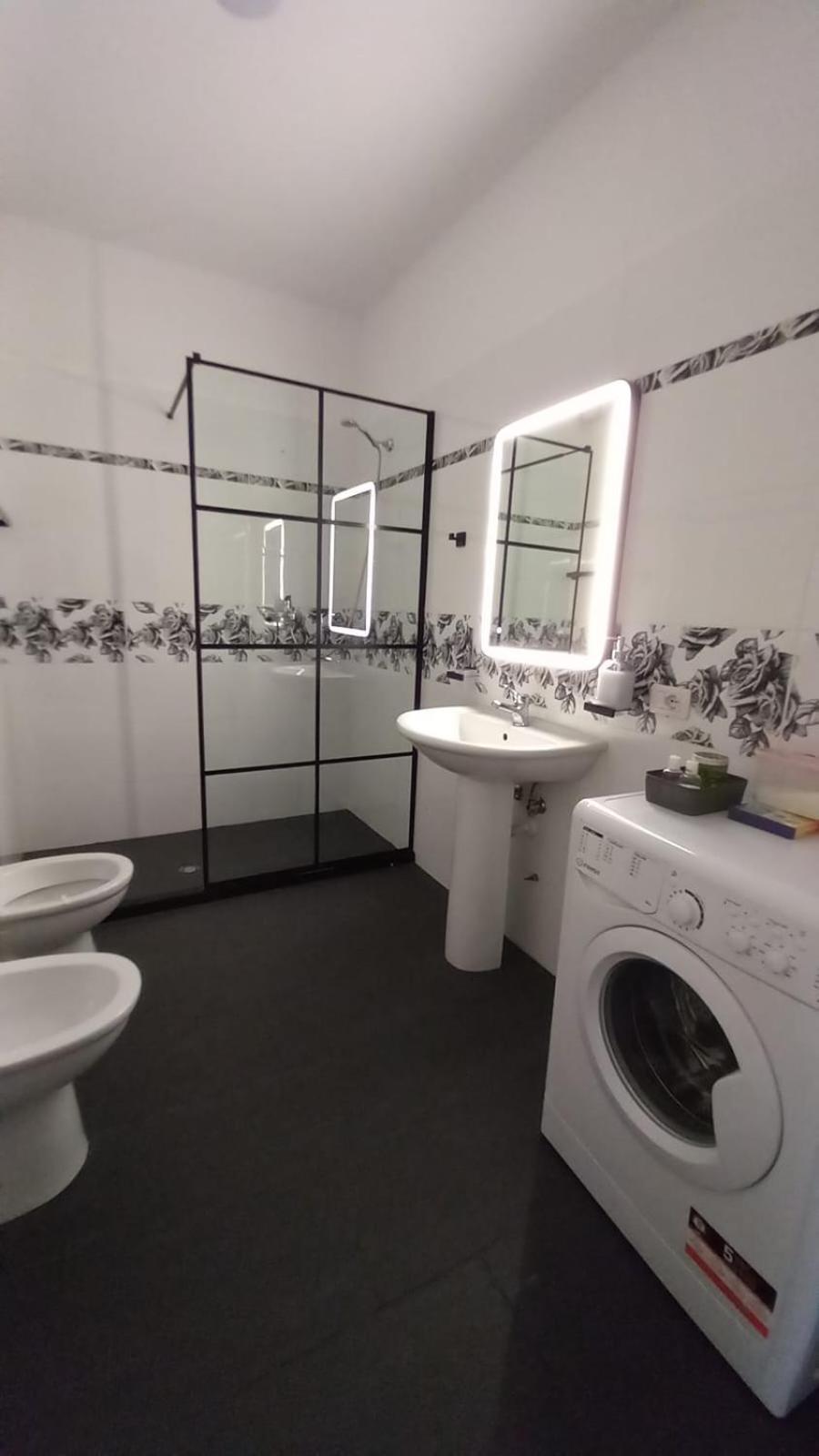 Comfort Apartment Shkodër Eksteriør billede